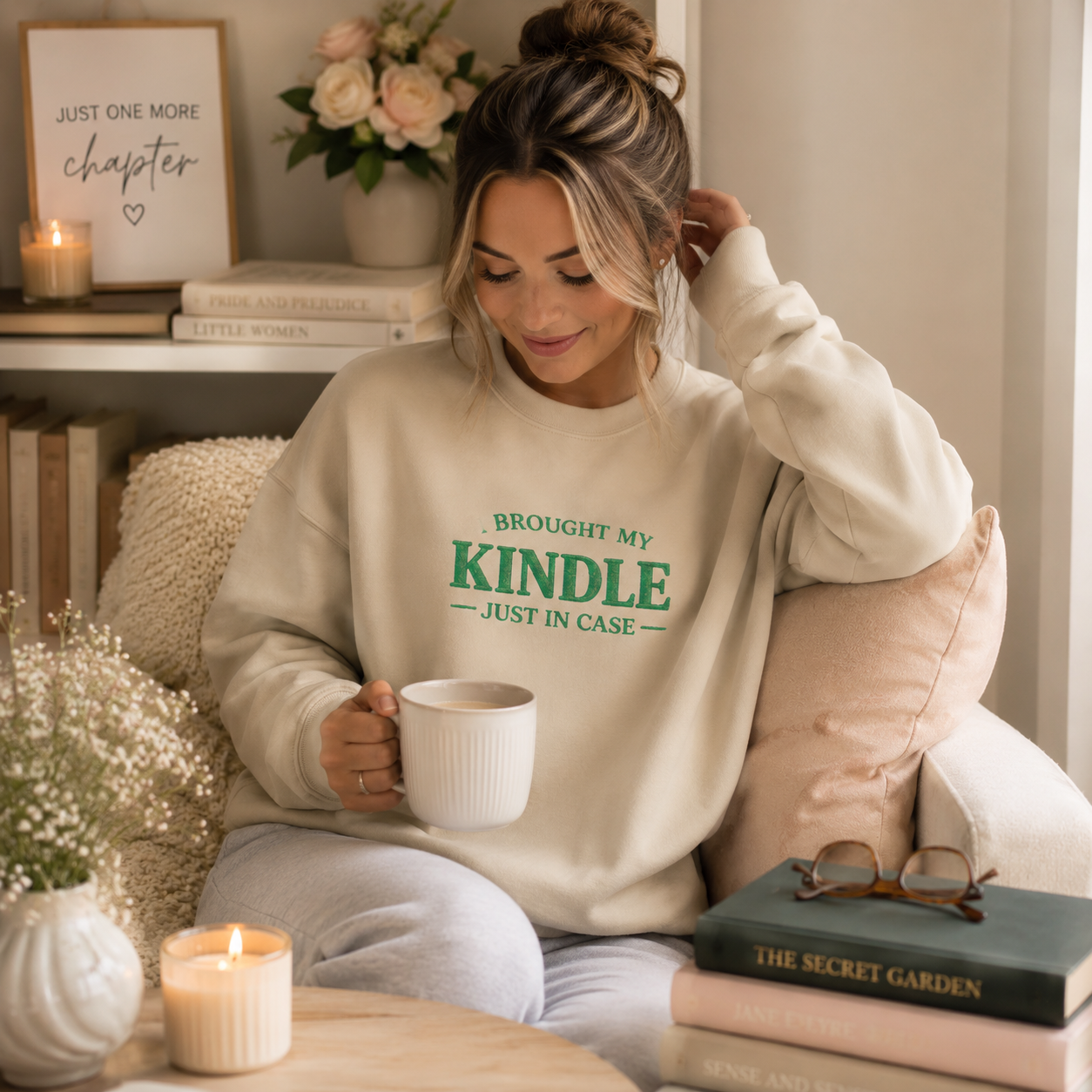"I Brought My Kindle Just in Case" Cozy Reader Pullover – Crewneck Sweatshirt Gift
